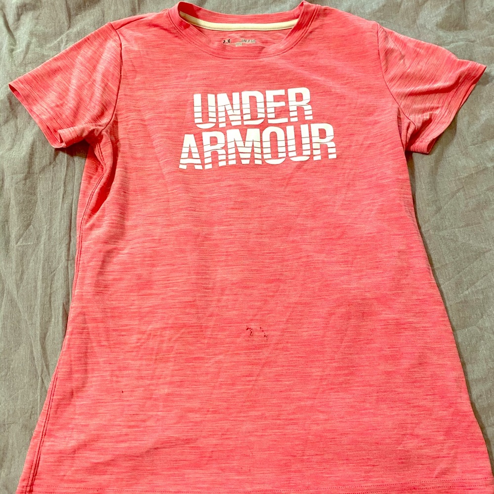 Pink Under Armour tee